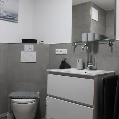 Nettes Daire Mönchengladbach